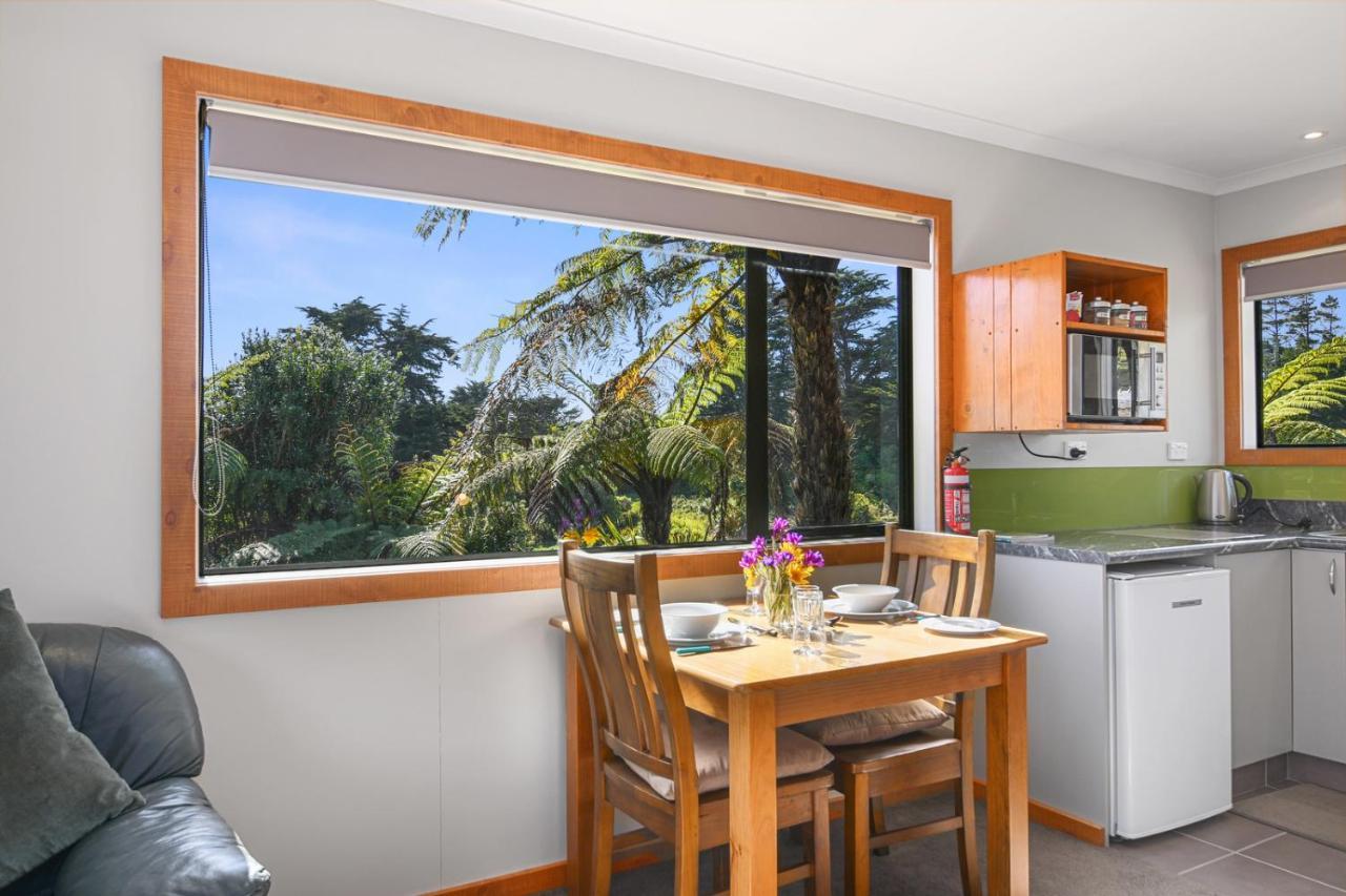 Upepo - The Garden Room - Cape Foulwind Studio Luaran gambar